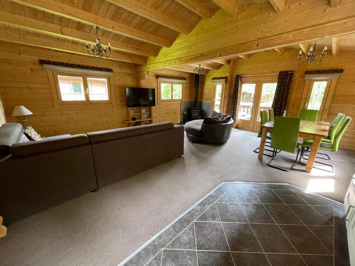 Ilodge 73 Louth  Dış mekan fotoğraf